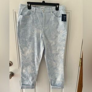 NWT Crown IVy High Rise Crop jeans with tie dye effect